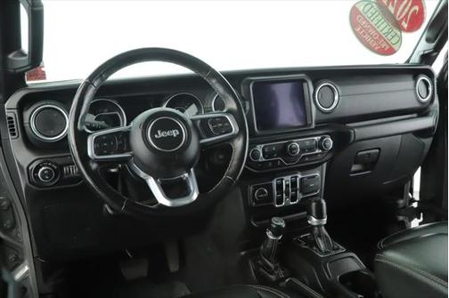 2021 Jeep Gladiator Overland