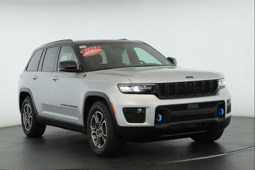 2023 Jeep Grand Cherokee 4xe Trailhawk