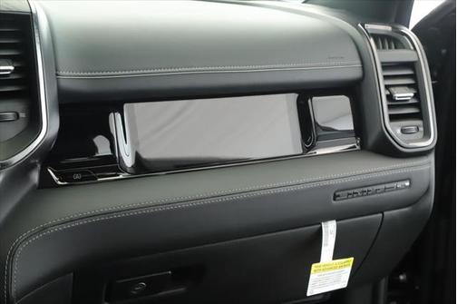 2025 RAM 3500 Limited 4x4 Crew Cab 8' Box