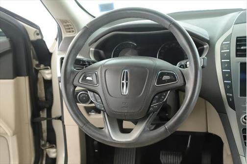 2017 Lincoln MKZ Premiere