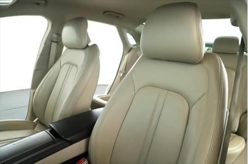 2017 Lincoln MKZ Premiere