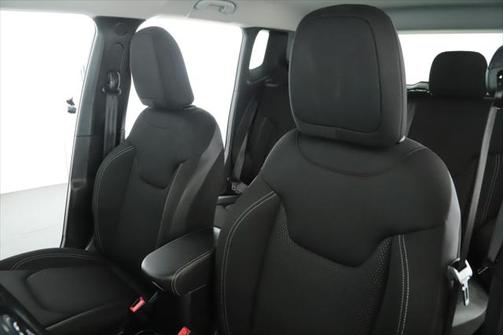 2023 Jeep Renegade Altitude