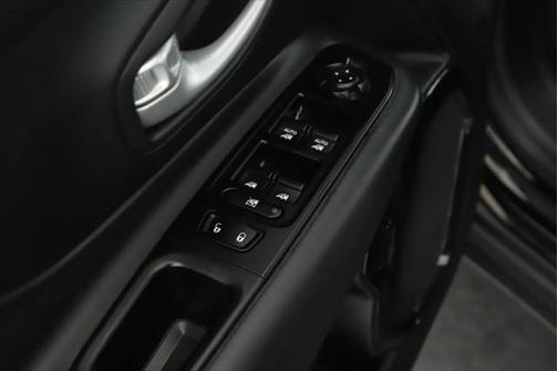 2023 Jeep Renegade Altitude