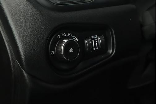 2023 Jeep Renegade Altitude