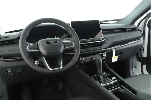 Bright White Clearcoat 2026 Jeep Compass Limited