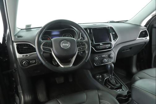 Granite Crystal Metallic Clearcoat 2019 Jeep Cherokee Limited