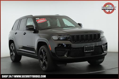 2023 Jeep Grand Cherokee Altitude