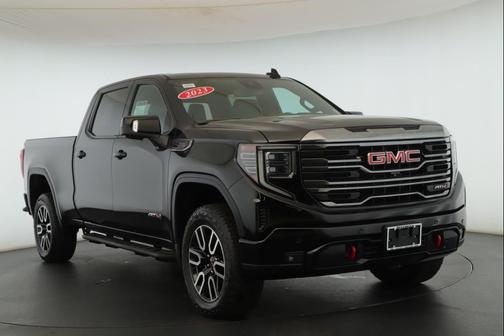 Onyx Black 2023 GMC Sierra 1500 AT4