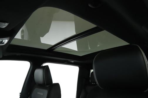 Diamond Black Crystal Pearlcoat 2023 RAM 1500 Laramie
