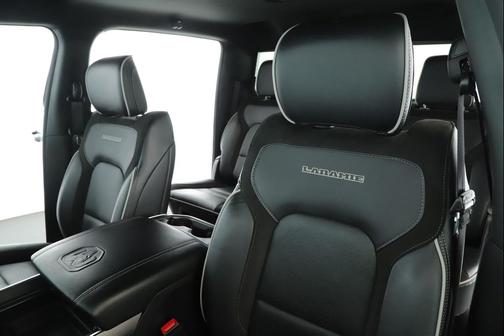 Billet Silver Metallic Clearcoat 2025 RAM 1500 Laramie