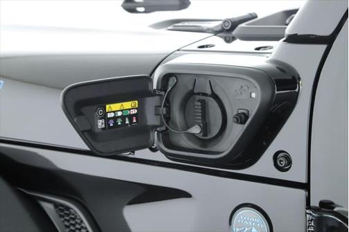 2025 Jeep Wrangler 4xe Willys