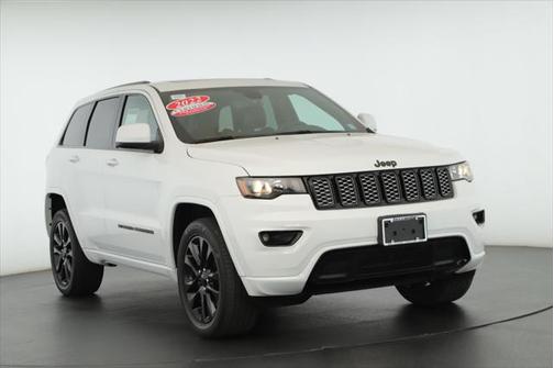 2022 Jeep Grand Cherokee Laredo
