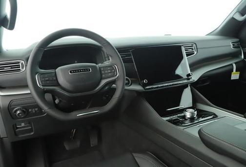 2023 Jeep Wagoneer L Series II Carbide 4x4