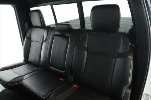 2022 RAM 3500 Laramie Crew Cab 4x4 6'4' Box