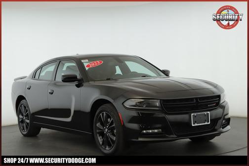 Pitch Black Clearcoat 2023 Dodge Charger SXT
