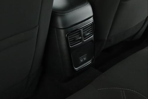 Pitch Black Clearcoat 2023 Dodge Charger SXT