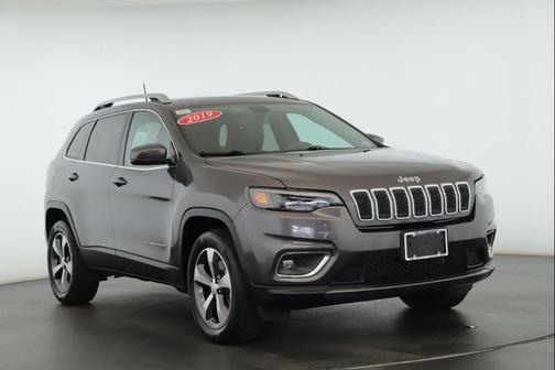 Granite Crystal Metallic Clearcoat 2019 Jeep Cherokee Limited