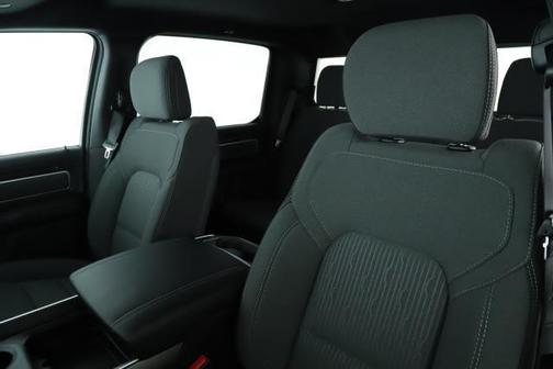 Bright White Clearcoat 2023 RAM 1500 Big Horn/Lone Star