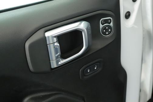 2022 Jeep Wrangler Willys