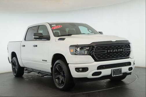Bright White Clearcoat 2023 RAM 1500 Big Horn/Lone Star