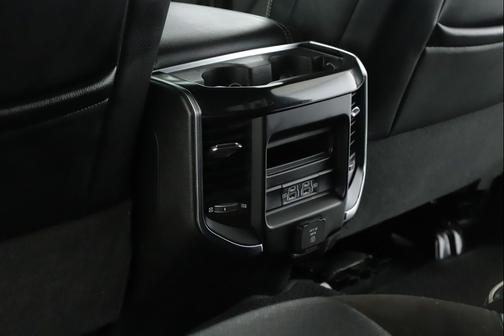 2022 RAM 2500 Laramie 4x4 Crew Cab 6'4'' Box