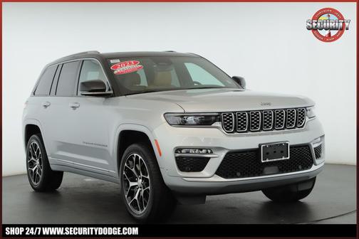 2023 Jeep Grand Cherokee Summit