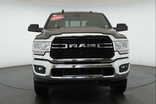 2021 RAM 2500 Big Horn 4x4 Crew Cab 8' Box