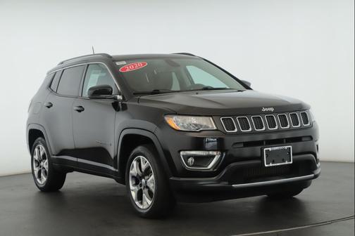 Diamond Black Crystal Pearlcoat 2020 Jeep Compass Limited