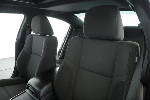 Pitch Black Clearcoat 2019 Dodge Charger SXT