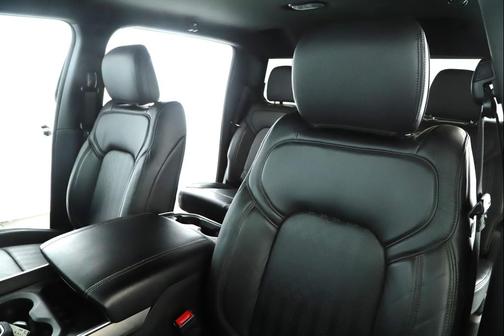 Granite Crystal Metallic Clearcoat 2022 RAM 1500 Big Horn/Lone Star