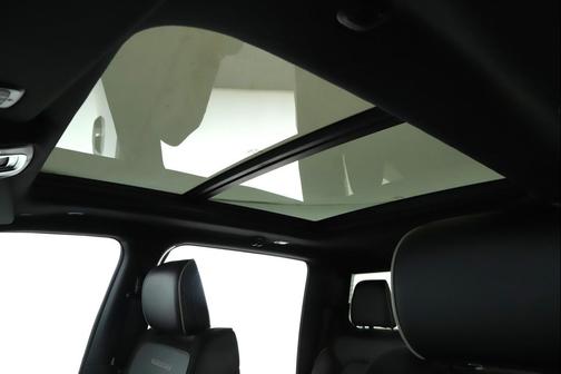 Bright White Clearcoat 2023 RAM 1500 Laramie