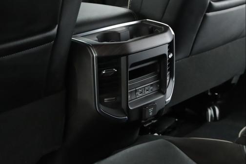 2025 RAM 2500 Laramie 4x4 Crew Cab 6'4'' Box