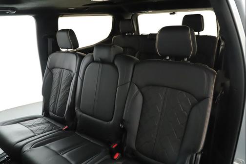 2022 Jeep Grand Wagoneer Series III