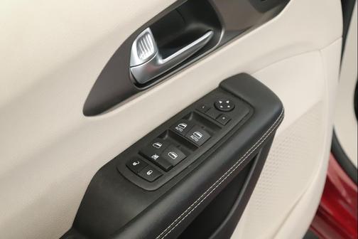 Velvet Red Pearlcoat 2023 Chrysler Pacifica Touring L