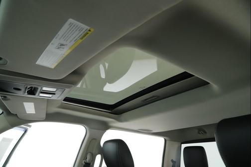 Bright White 2013 RAM 1500 Sport