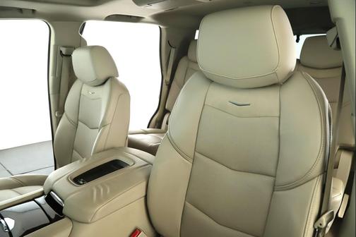 2015 Cadillac Escalade Luxury