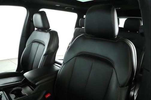 Diamond Black Crystal Pearlcoat 2025 Jeep Grand Cherokee L Limited