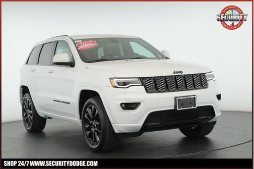 2022 Jeep Grand Cherokee Laredo