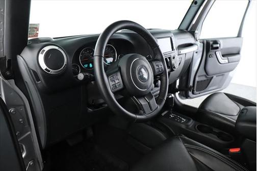 Billet Silver Metallic Clearcoat 2018 Jeep Wrangler JK Unlimited Sahara