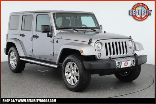 Billet Silver Metallic Clearcoat 2018 Jeep Wrangler JK Unlimited Sahara