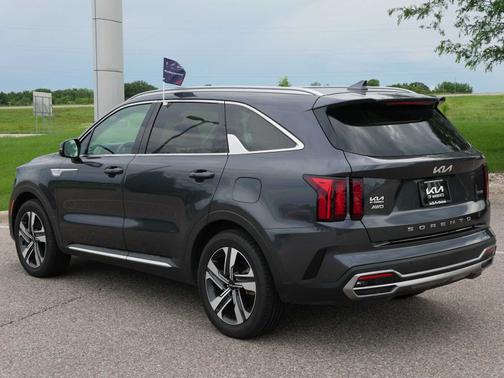 2022 Kia Sorento Hybrid EX
