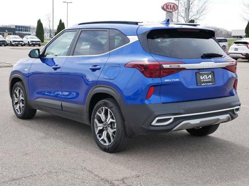 2023 Kia Seltos EX