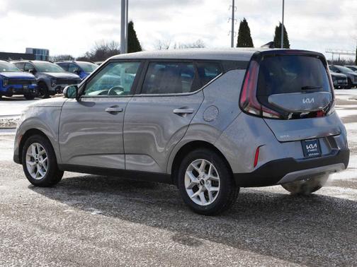 2024 Kia Soul LX