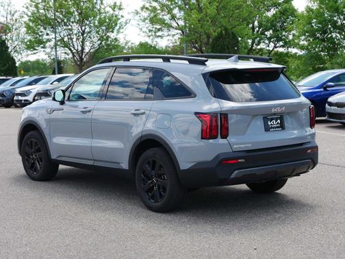 2023 Kia Sorento X-Line S