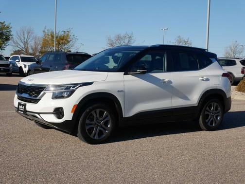 2023 Kia Seltos S