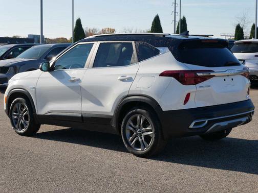 2023 Kia Seltos S