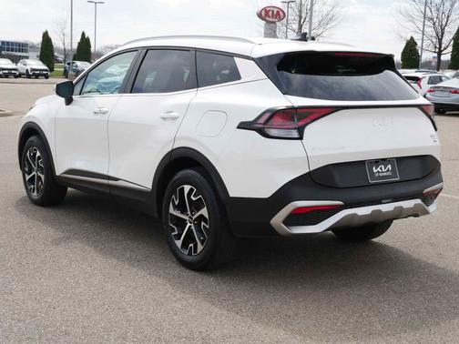 2023 Kia Sportage Hybrid EX