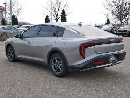 Steel Gray 2025 Kia K4 LXS