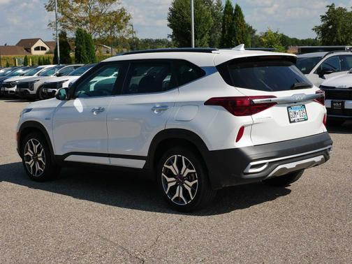 2022 Kia Seltos SX
