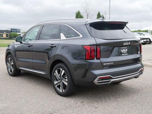 Platinum Graphite 2024 Kia Sorento Hybrid EX